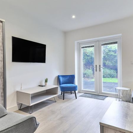3 Bed Refurbished, Modern House, Wifi, Patio Area Villa Sheffield Eksteriør billede