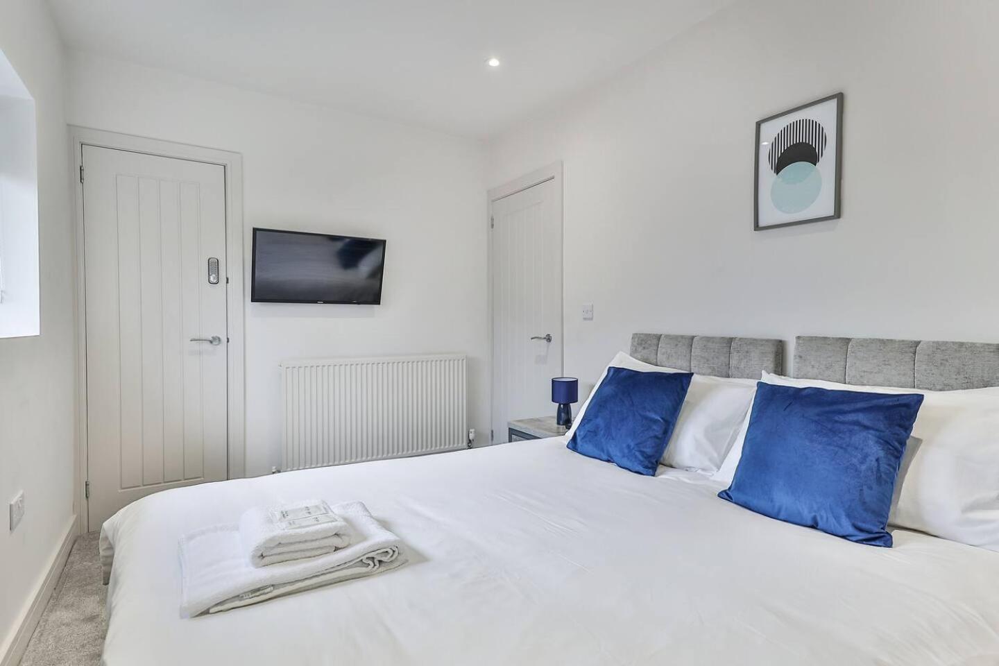 3 Bed Refurbished, Modern House, Wifi, Patio Area Villa Sheffield Eksteriør billede