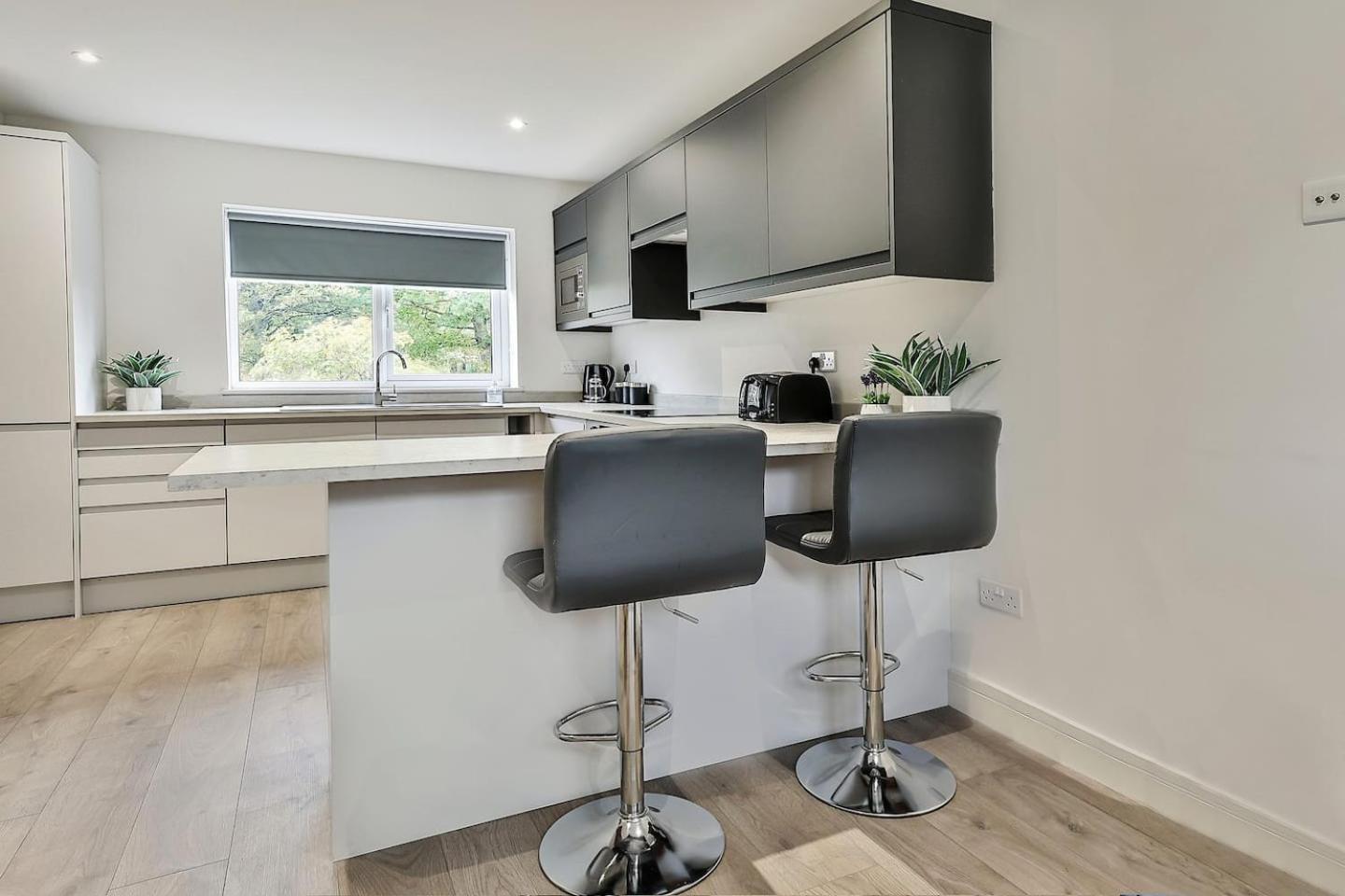 3 Bed Refurbished, Modern House, Wifi, Patio Area Villa Sheffield Eksteriør billede
