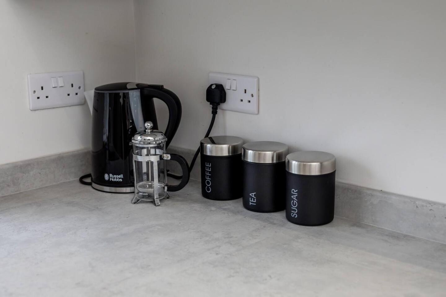 3 Bed Refurbished, Modern House, Wifi, Patio Area Villa Sheffield Eksteriør billede