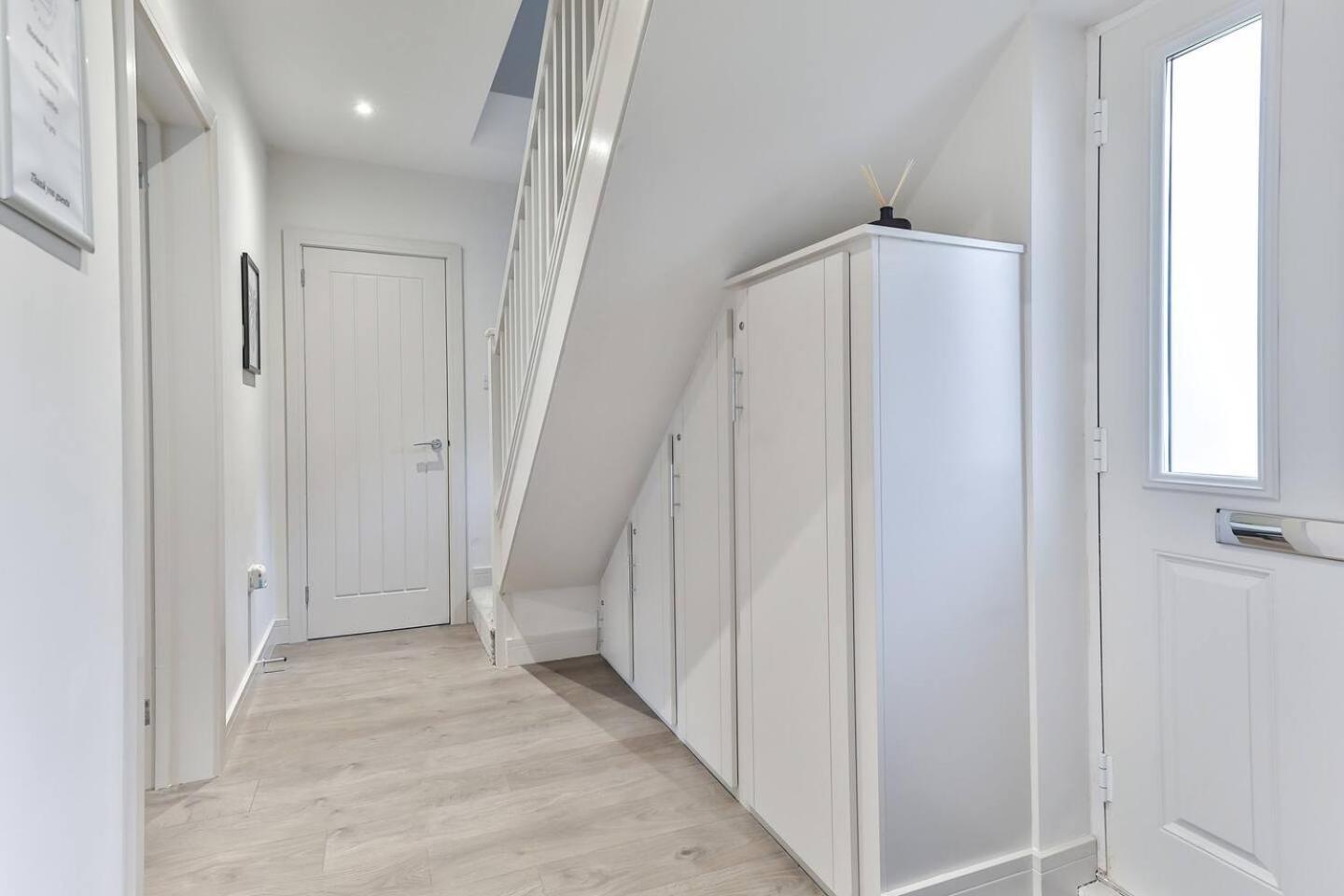 3 Bed Refurbished, Modern House, Wifi, Patio Area Villa Sheffield Eksteriør billede